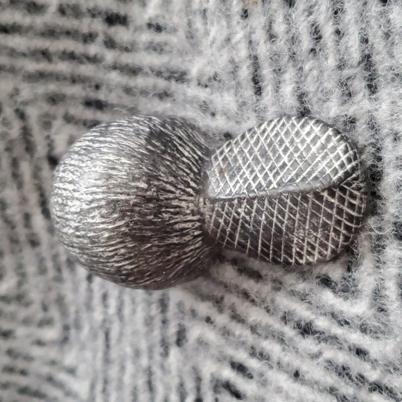 VTG Wolf Original Beaver Sculpture Canadian Resin Cast Carving Figurine - Picture 4 of 9